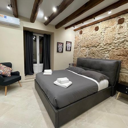 Tommy'S Rooms Палермо Экстерьер фото